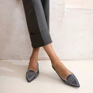 Vivaia Adele Pointed-Toe Patterned Flats Grey Women's Loafers Size 10.5